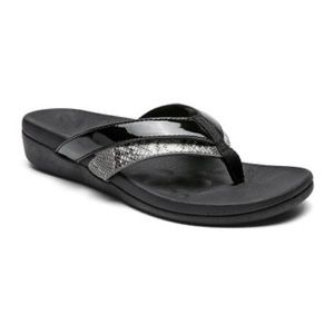 MEGNYA - Black & Gray Snake-Print Split-Strap Flip-Flop - size 39 (9) - new